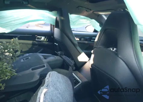 2019 Porsche Panamera 4 z USA, uszkodzony, nr VIN WP0AA2A78KL100146